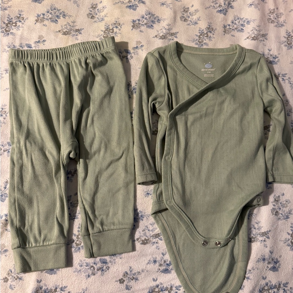 Cloud Island Sage Green Kids Bodysuit Set